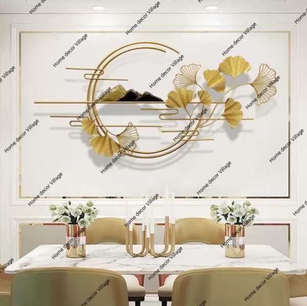 Elegant Gold Metal Wall Art with Circle Frame & Nature-Inspired Pattern